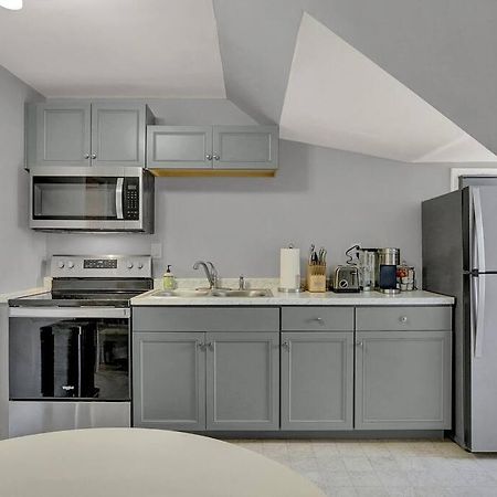 Suites On Seneca - Gorgeous One Bedroom Apartment هاريسبرج المظهر الخارجي الصورة