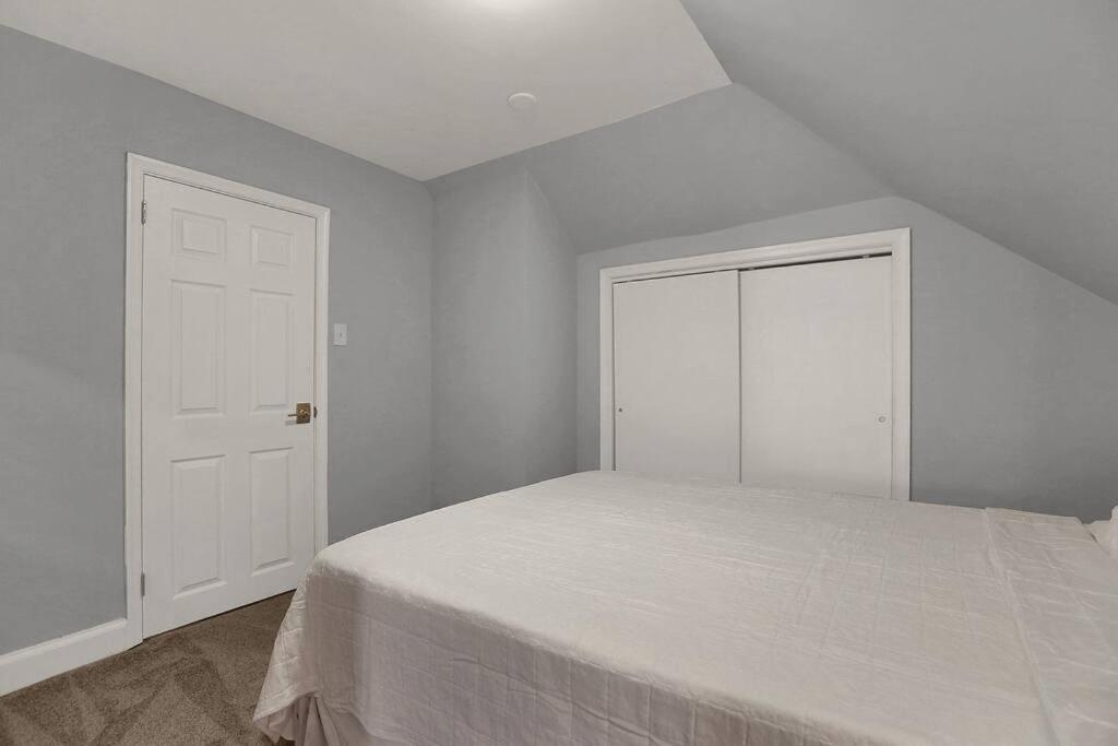 Suites On Seneca - Gorgeous One Bedroom Apartment هاريسبرج المظهر الخارجي الصورة